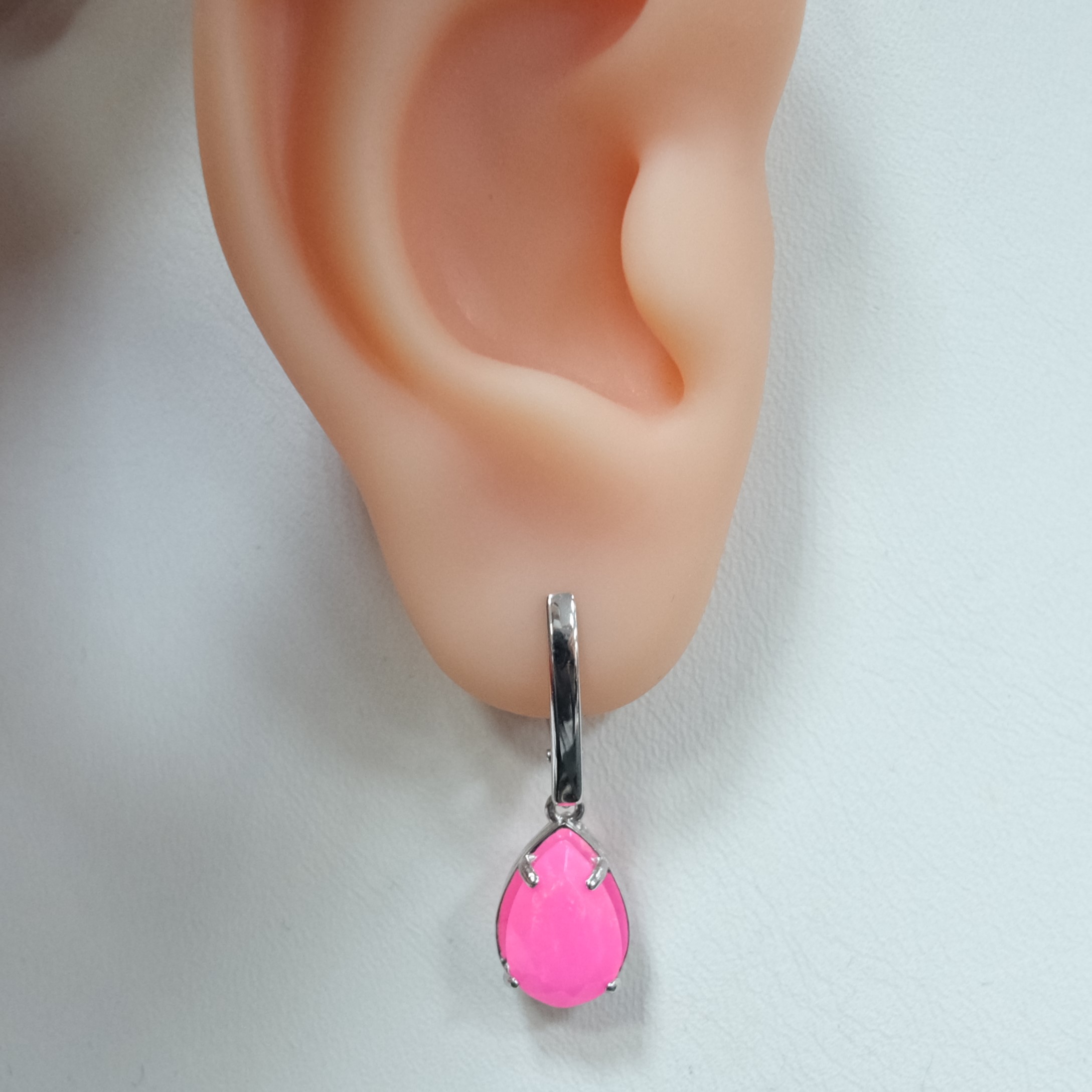 Серебряные серьги с розовыми опалами
